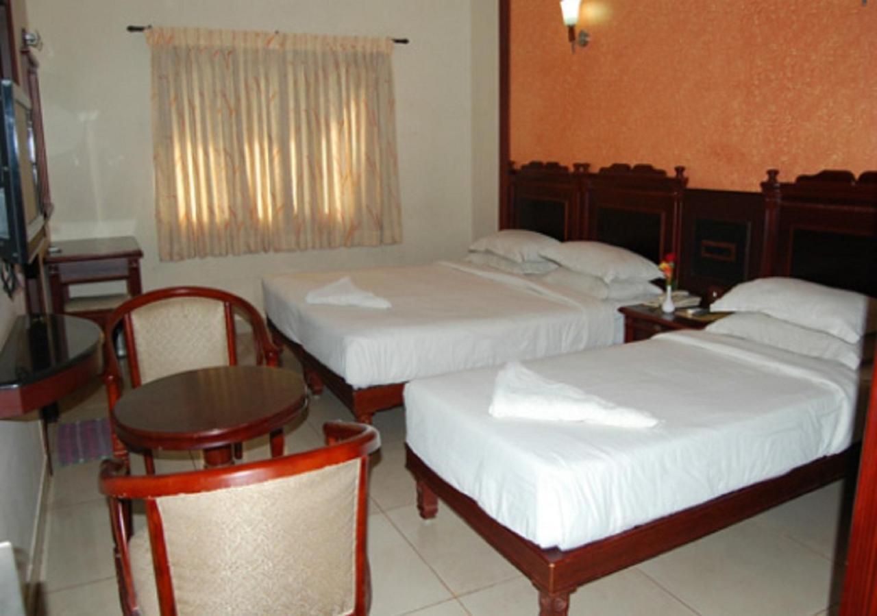 Chendhoor Residency Hotel Tiruchirappalli Kültér fotó
